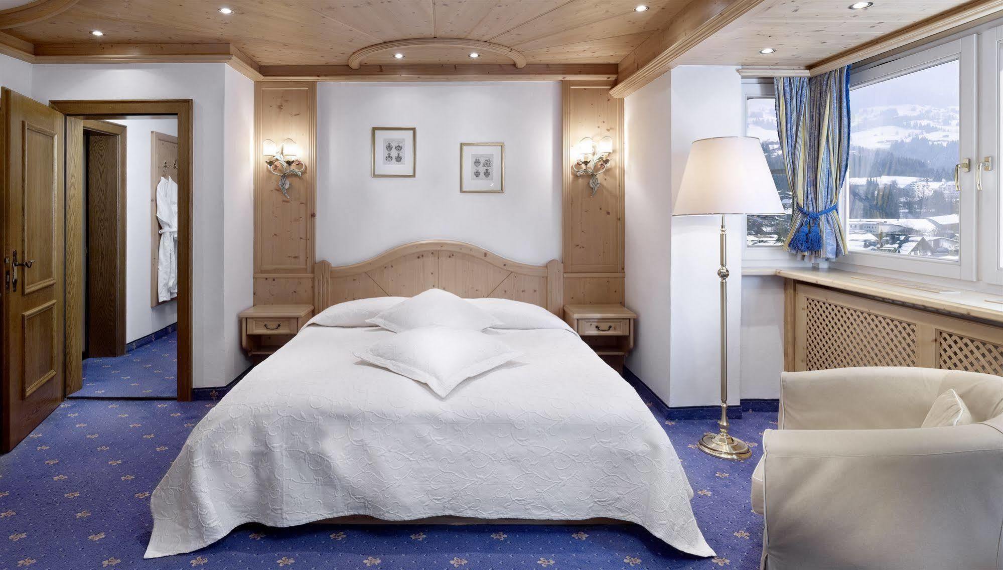 Hotel Weisses Roessl Kitzbühel Exteriér fotografie